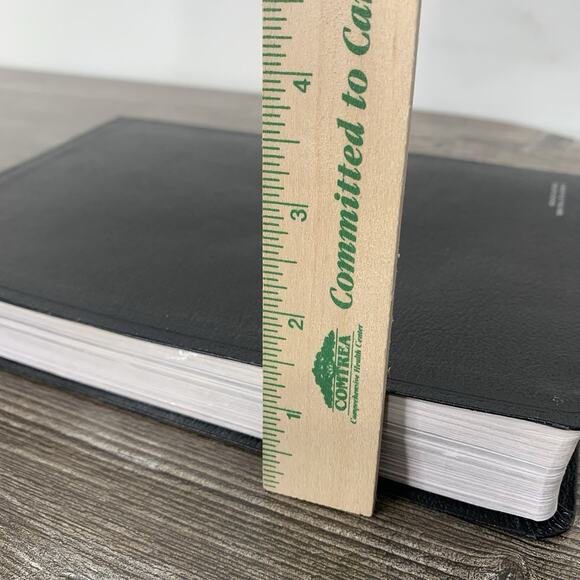 NIV Thinline Large Print Reference Bible Bonded Leather Zondervan 2011 Unmarked - Picture 5 of 11